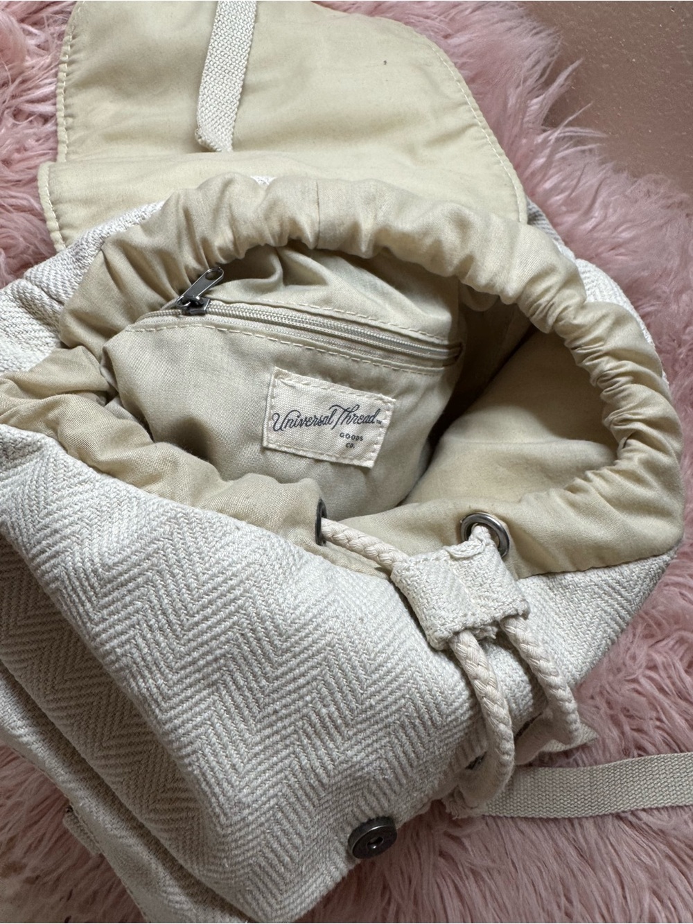 Universal Thread Cream Textured Drawstring Backpack - Picture 2 of 8